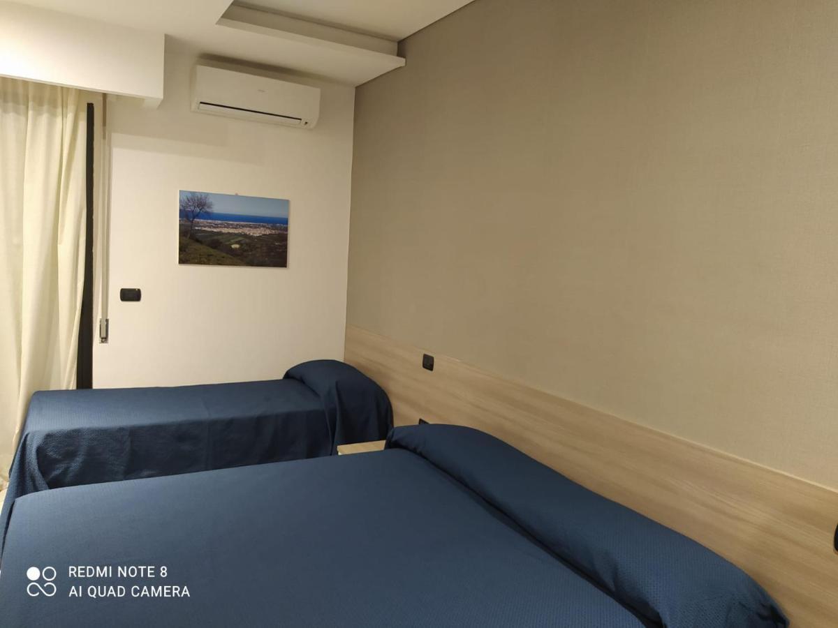 Hotel Poseidon Corigliano Calabro Eksteriør billede