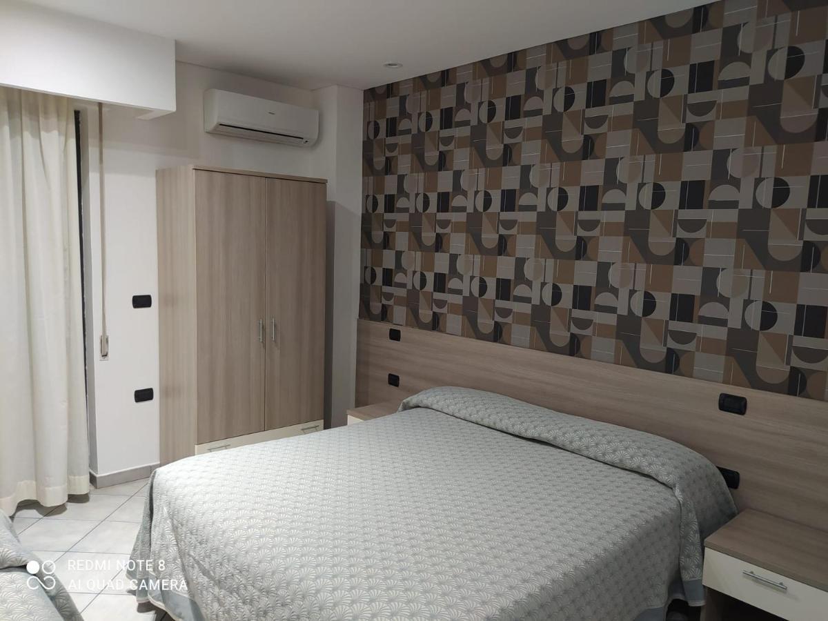 Hotel Poseidon Corigliano Calabro Eksteriør billede