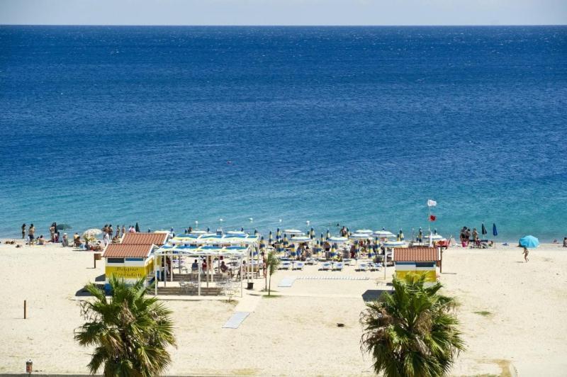 Hotel Poseidon Corigliano Calabro Eksteriør billede